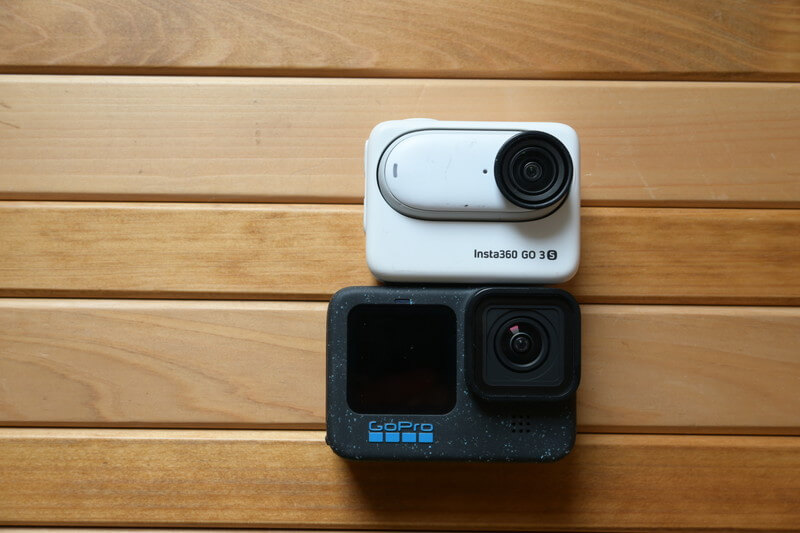 GoProとInsta360 GO 3Sの大きさ比較